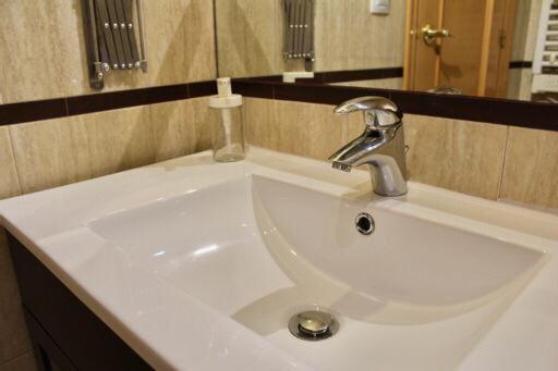 Wish Suite Morera Seville Luaran gambar